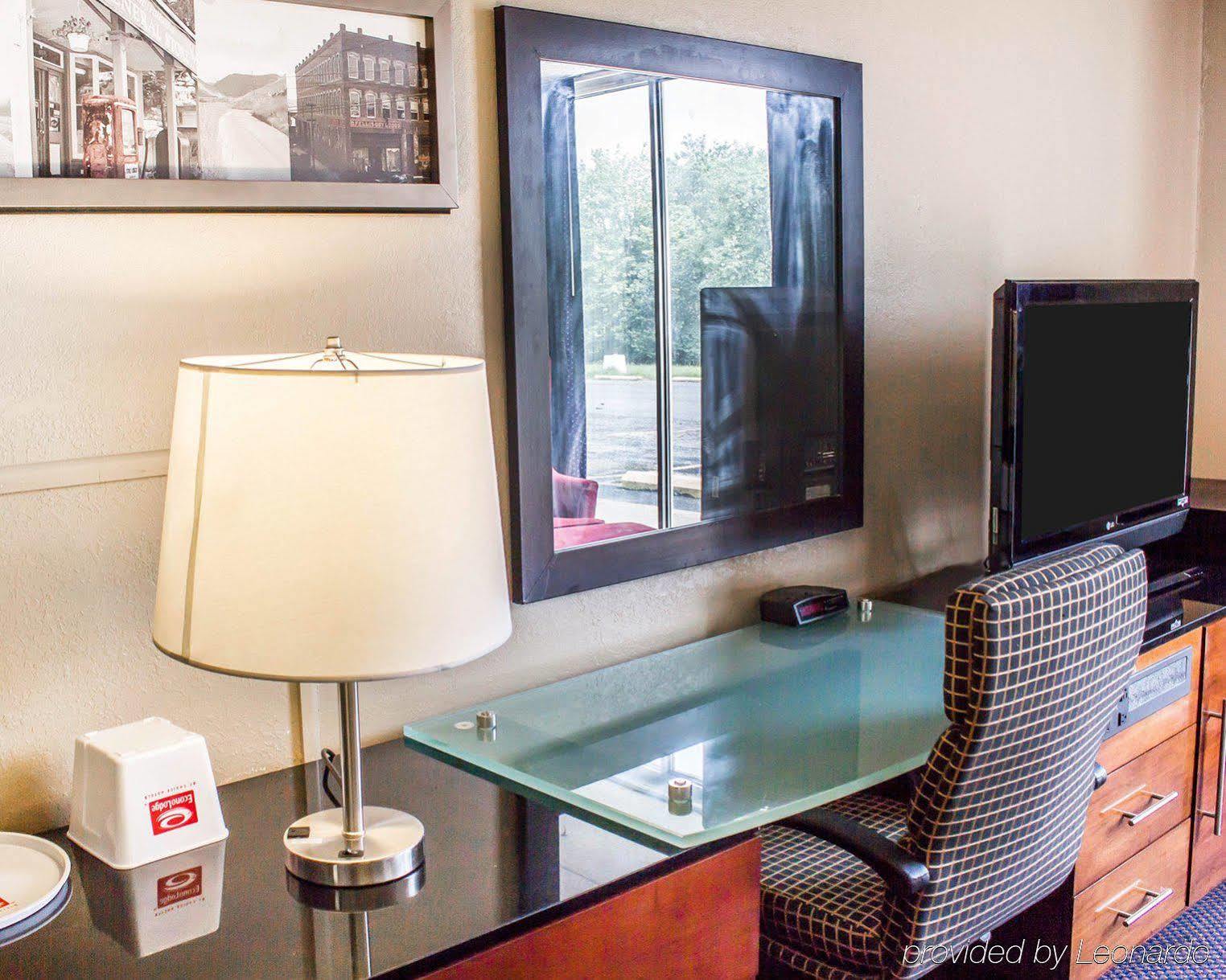 Days Inn Клирфилд Экстерьер фото